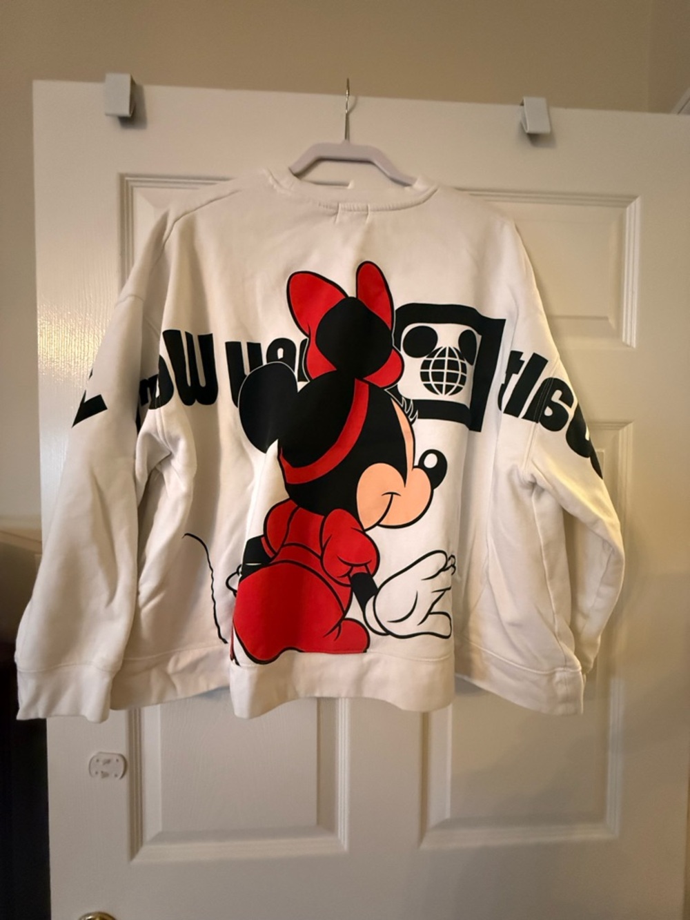 Disney Parks Minnie Mouse White Crewneck Sweatshirt - Picture 2 of 3